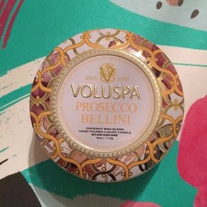 Voluspa Prosecco Bellini candle